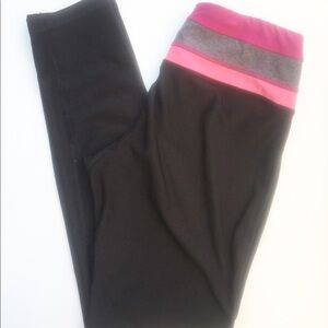 🍀[Reebok] Leggings; Size M; Black; Pink; Gray